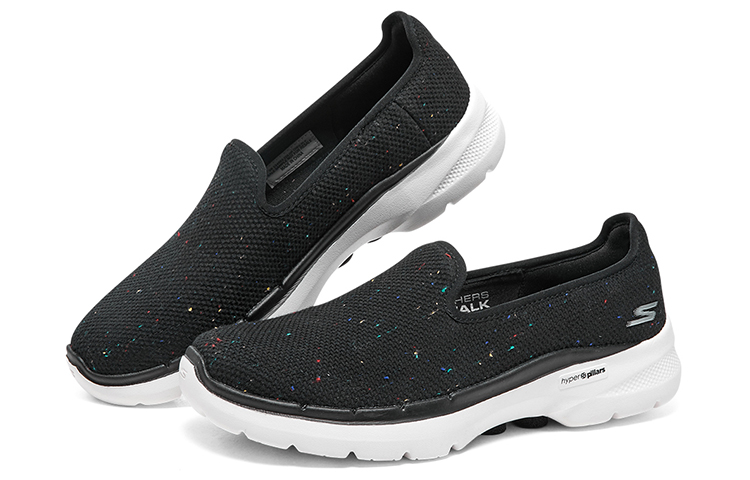 Shop Skechers 舒適百搭 防滑 輕便 低幫 生活休閒鞋 女款 黑色