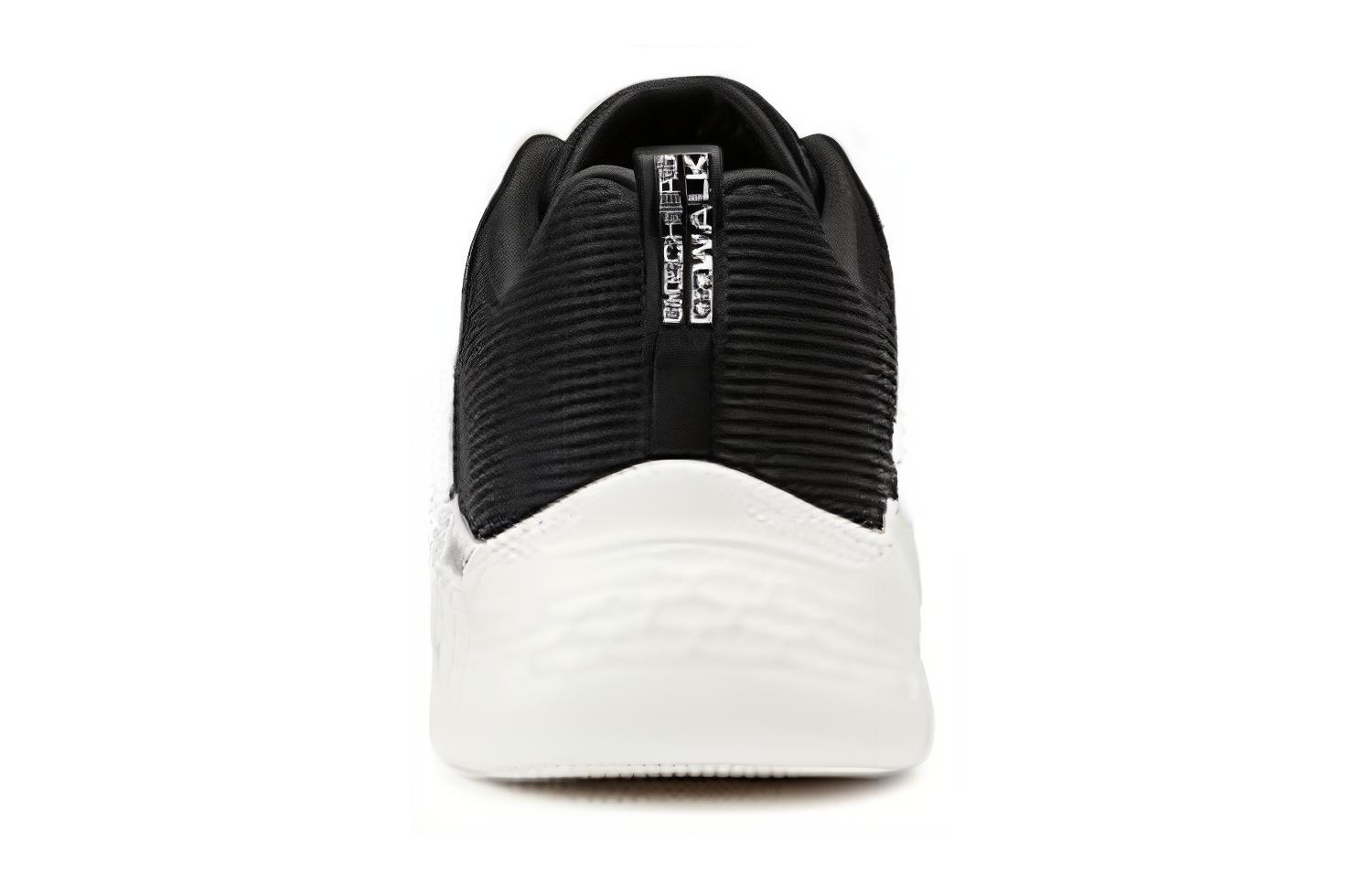 Shop (W) Skechers Low-Top 'Cómodo y Versátil Negro' 124831-BKW