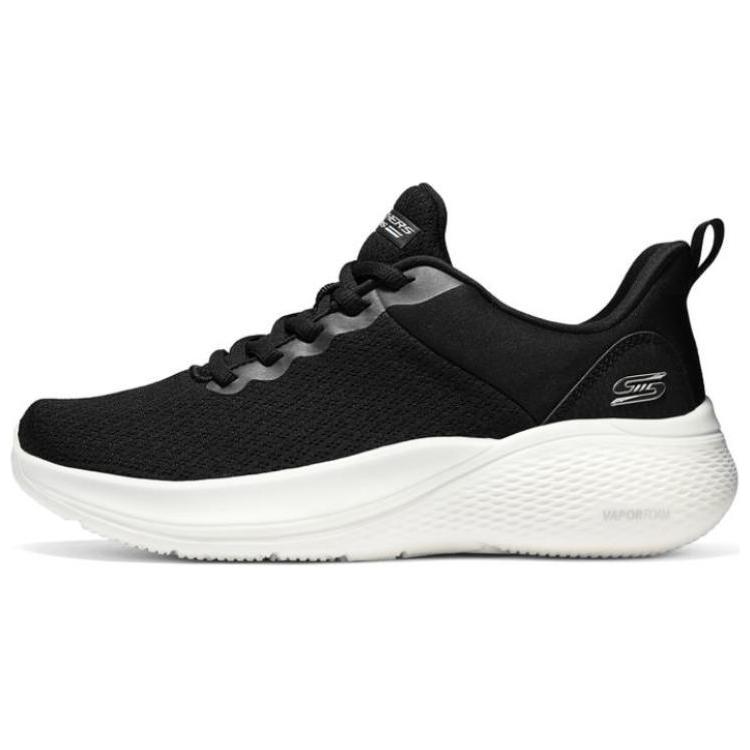 Buy (W) Zapatillas Skechers para Correr Bajas 'Negro-Blanco' 117551-BLK