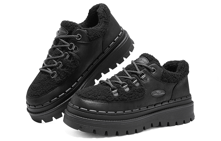 Shop Skechers 羊羔絨拼接 防滑耐磨 低筒 生活休閒鞋 女款 黑色