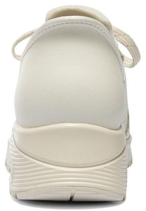 Skechers 舒適百搭 透氣減震 低筒 運動鞋 女款 白色 Shop Skechers 舒適百搭 透氣減震 低筒 運動鞋 女款 白色