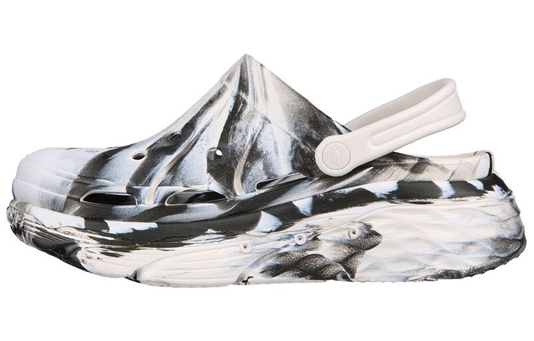 (W) Skechers Max Cushioning 'Black and White'