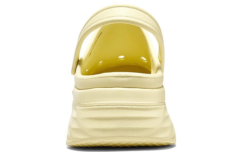 Shop (W) スケッチャーズ マックスクッション イエロー (Sukecchaazu Makkusukusshon Ieroo) 111127-YEL