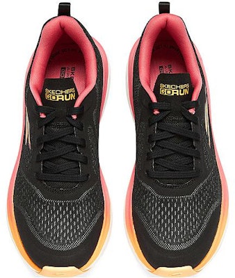 Skechers Max Cushioning Delta 星湄系列 耐摩防滑 低筒 跑步鞋 女款 黑粉 Lookbook Skechers Max Cushioning Delta 星湄系列 耐摩防滑 低筒 跑步鞋 女款 黑粉