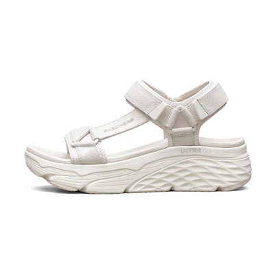 (W) Skechers Max Cushioning-Lured Ultra Go 'White'