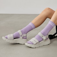 (W) Skechers Max Cushioning Sandal Berkusyen Krim 'Cream' 140424-NAT Sizing (W) Skechers Max Cushioning Sandal Berkusyen Krim 'Cream' 140424-NAT