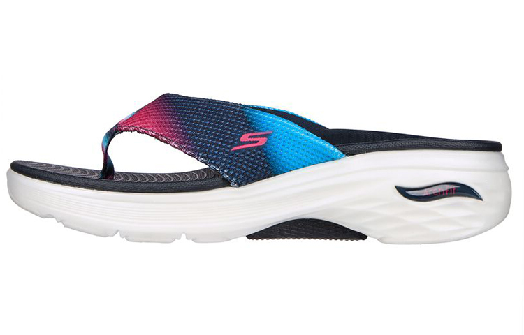 (W) Skechers Max Cushioning Slide 'White Blue'