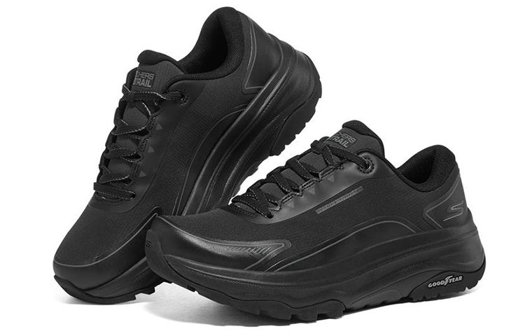 Lookbook (W) Skechers Max Cushioning Trail Schoenen 128220-BBK