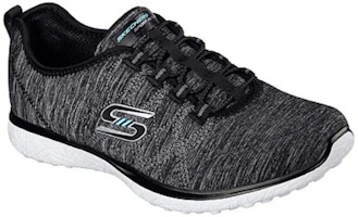 Lookbook Skechers 女士 Microburst - 嶄新邊界 一脚踏運動休閒鞋 女款 黑白
