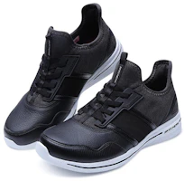 Lookbook Skechers Microburst 2.0 輕便舒適運動休閒鞋 女款 黑色