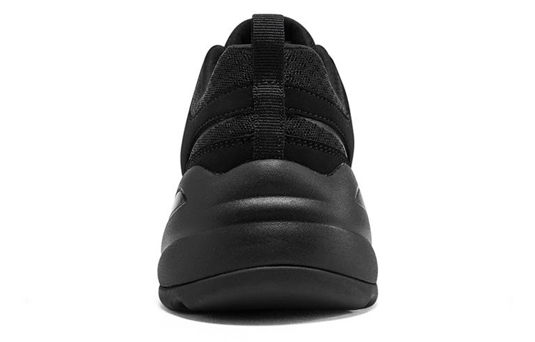 Shop (W) Skechers Momentus "Tout Noir" 8730075-BBK