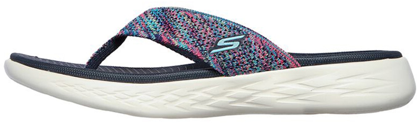 Skechers On-the-Go 600 運動休閒人字拖鞋 女款 藍色 Buy Skechers On-the-Go 600 運動休閒人字拖鞋 女款 藍色