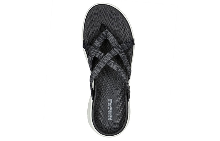 Shop Skechers On-The-Go 舒適緩震夾趾拖鞋 女款 黑色