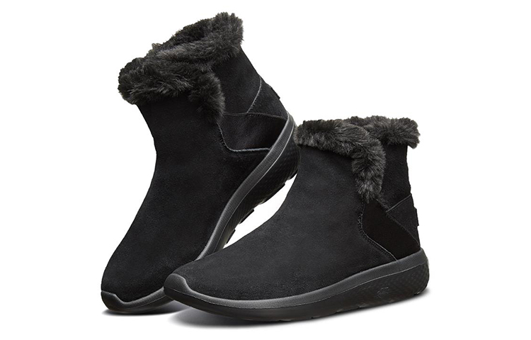 Lookbook Skechers On-The-Go Joy 雪地靴 女性款 黑色碳