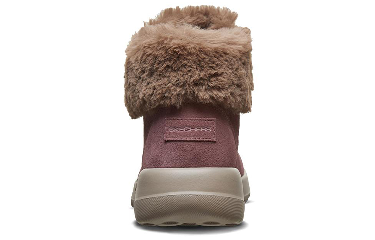 Shop Skechers On-The- Go Joy 綁帶雪地靴 女款 粉紅色
