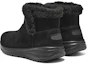 Shop (W) Skechers中筒黑色舒适轻便雪地靴 144775-BBK