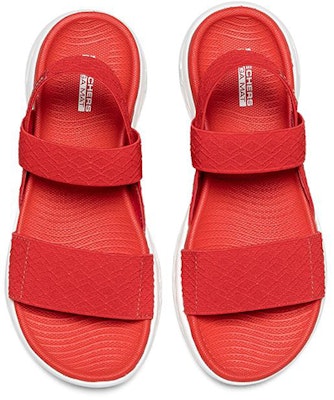 (W) Skechers On The Go 600 Wanita Pria Sepatu Sandal 140026-RED Shop (W) Skechers On The Go 600 Wanita Pria Sepatu Sandal 140026-RED