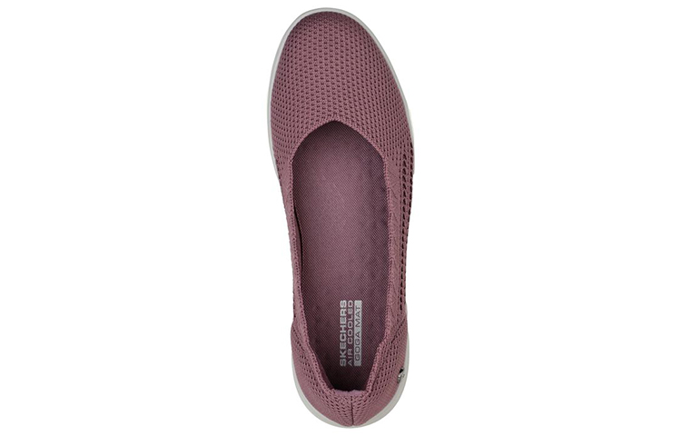 Lookbook (W) Skechers On the GO Dreamy - Mia Kasut Slip-on Merah 136214-PLUM