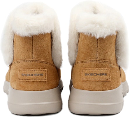 Skechers On-The-Go Joy 復古風雪地靴 女款 棕 Lookbook Skechers On-The-Go Joy 復古風雪地靴 女款 棕