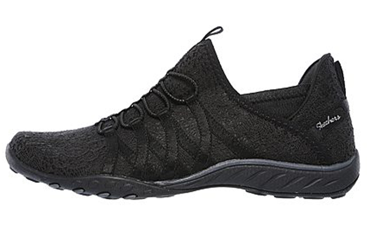 (Women) Skechers Relaxed Fit: Breathe Easy - Harmonia 'Black Slip-On' 23097-BLK