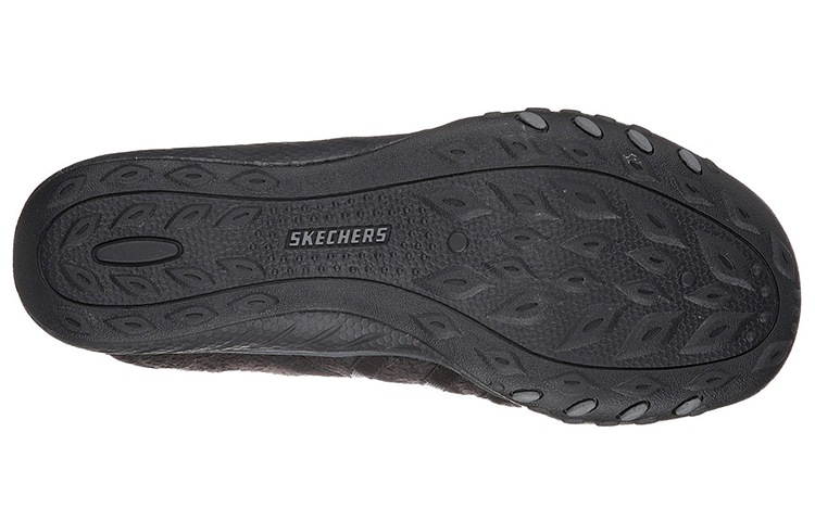 Shop (W) Skechers Relaxed Fit: Breathe Easy - Harmonia 'Negro Slip-On' 23097-BLK