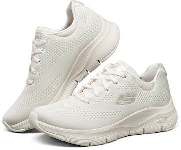 Skechers 休閒百搭 防滑耐磨 低筒 跑步鞋 女款 奶白色 Lookbook Skechers 休閒百搭 防滑耐磨 低筒 跑步鞋 女款 奶白色