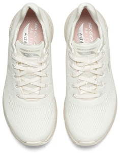 Skechers 休閒百搭 防滑耐磨 低筒 跑步鞋 女款 奶白色 Shop Skechers 休閒百搭 防滑耐磨 低筒 跑步鞋 女款 奶白色