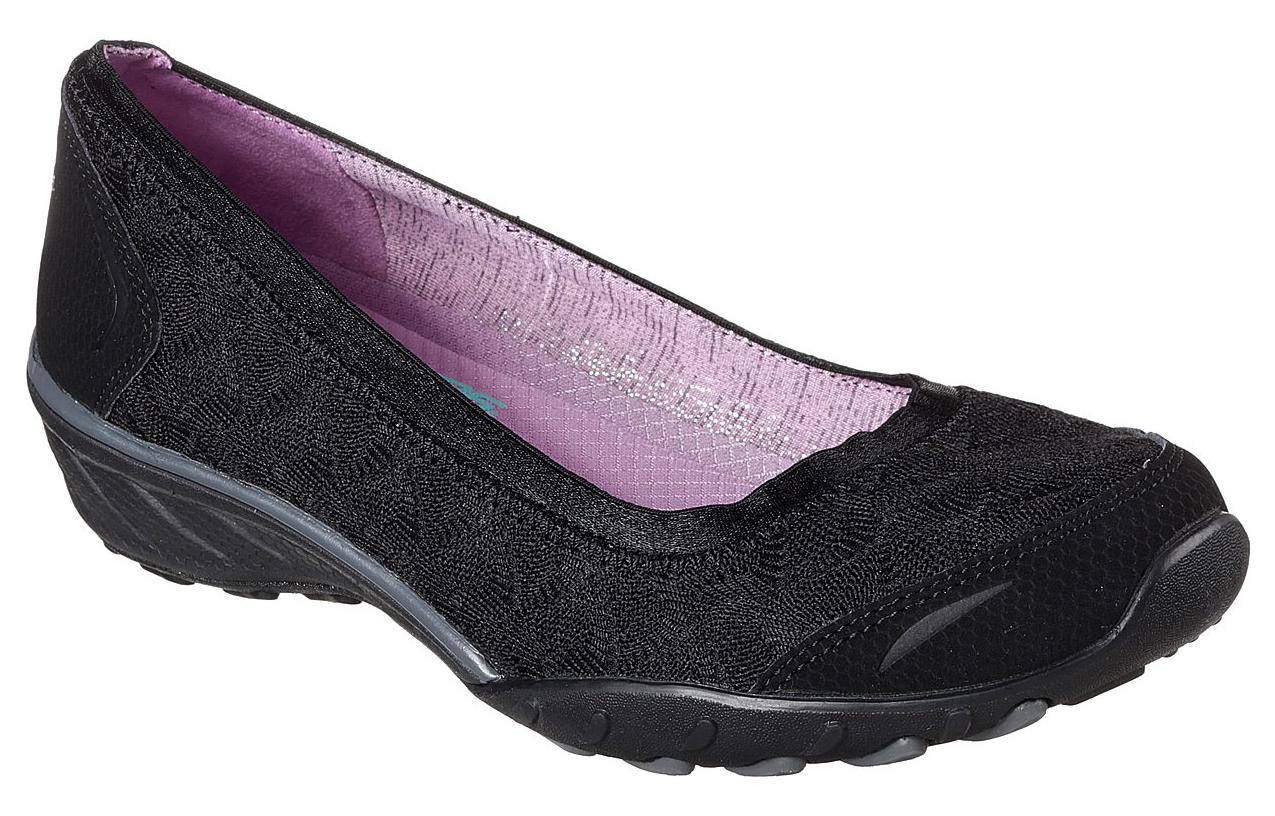 Lookbook (W) Skechers Savvy Slip-On 'Hitam' 22934-BLK