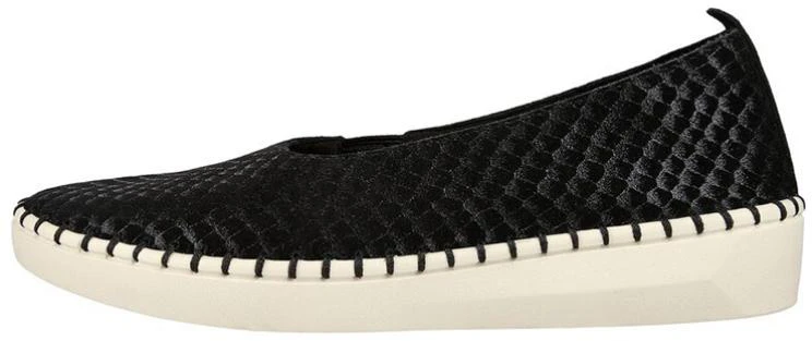 women-skechers-sepulveda-2-0-black-slip-on-100160-blk