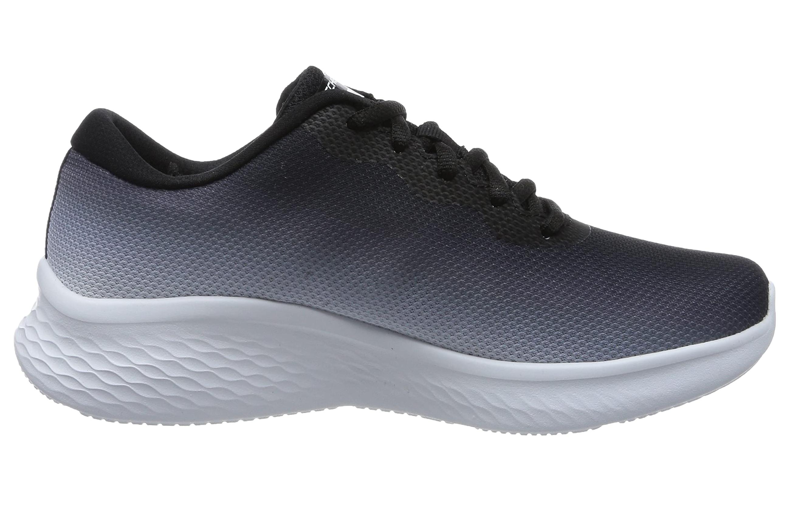 Order (W) Skechers Skech-Lite Pro 'Hitam Putih' 149995-BKW