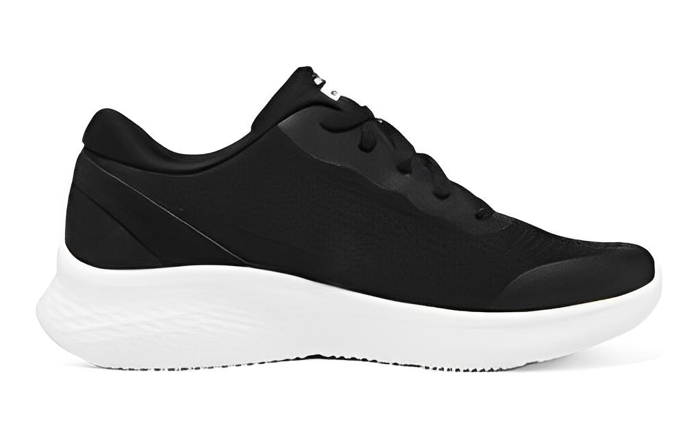 Lookbook Skechers Skech-Lite Pro 輕奇 減震防滑 低筒 運動休閒鞋 女款 黑白