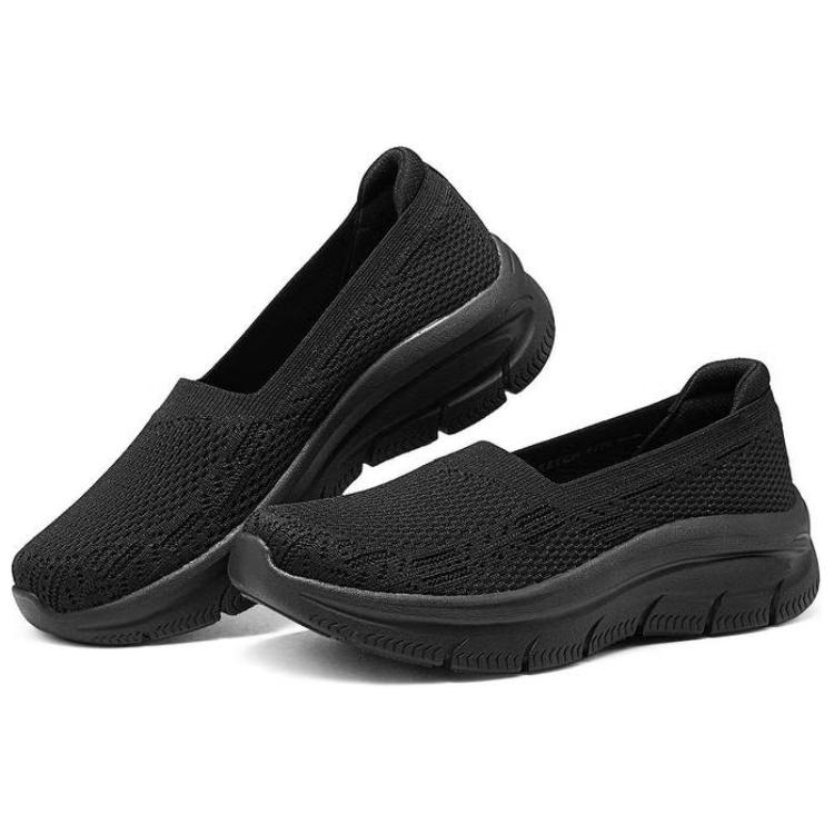 Lookbook (W) 스케쳐스 슬립온 '컴포트 블랙' (Skechers Slip-on 'Comfort Black') 158585-BBK
