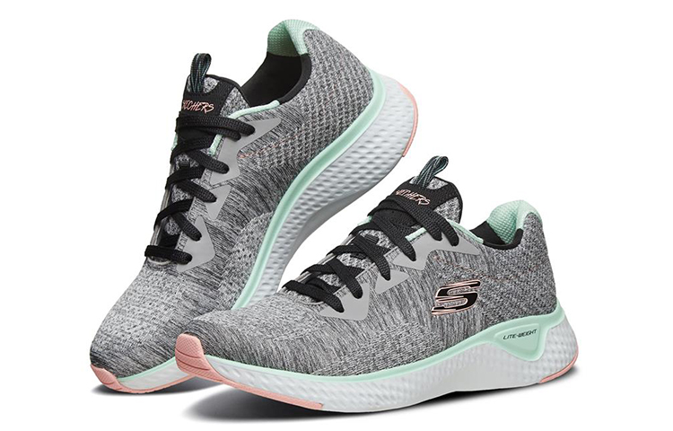 Lookbook (W) Skechers Solar Fuse Hardloopschoenen Laag Grijs ''Gray'' 13328-GYMT