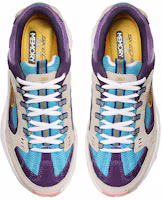 Shop Skechers 精力减震耐磨 低筒慈父鞋 女款 原色