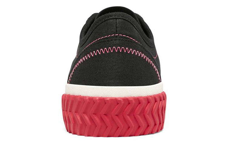 Shop (W) Skechers Street Trax Hi ''Nero'' 177041-BLK