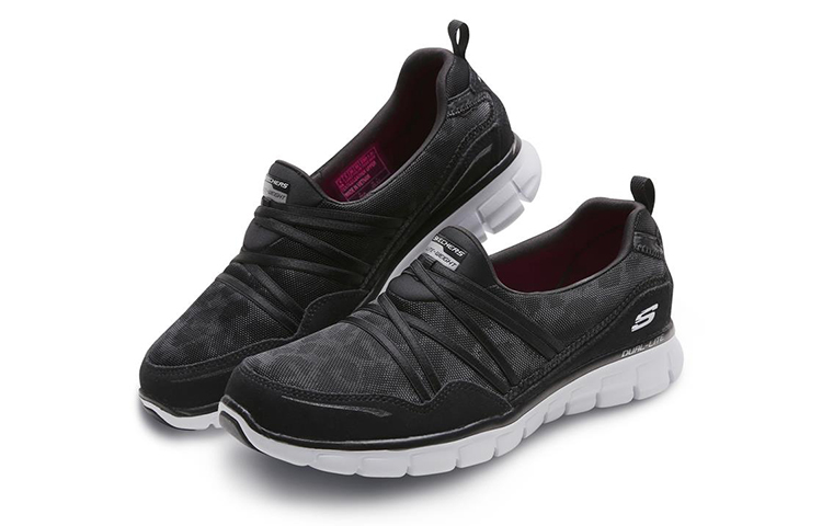 Lookbook (W) Skechers Synergy Slip-On 'Hitam Putih' 11962-BKW