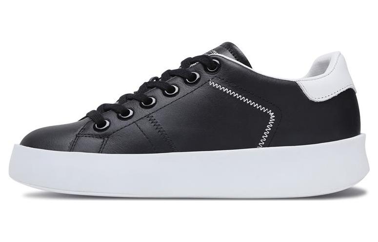 (Women) Skechers Traffic Low 'Black White' 73720-BKW