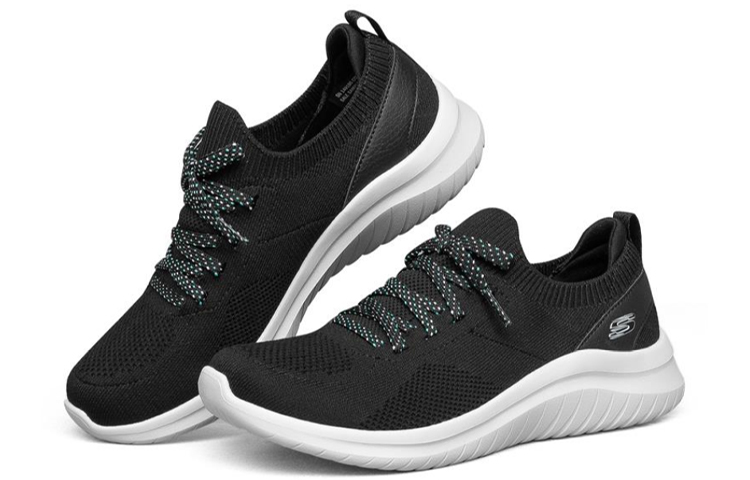 Lookbook Skechers Ultra Flex 2.0 女款 黑白