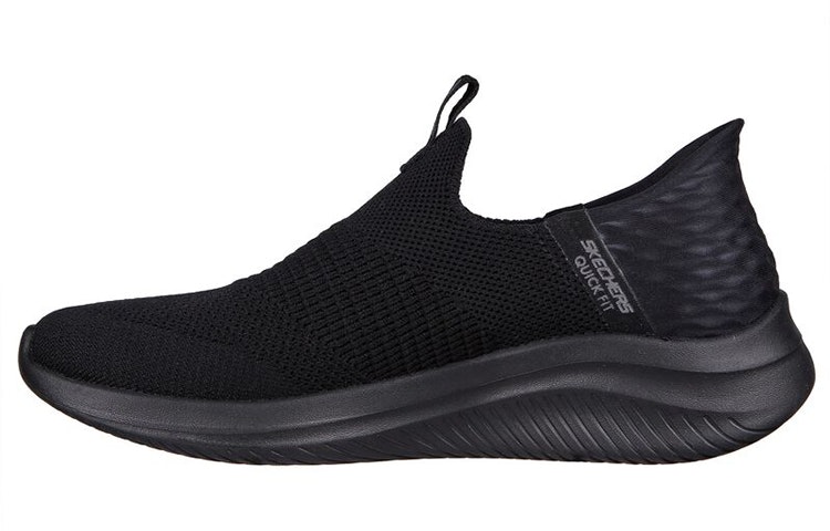 women-skechers-ultra-flex-3-0-cozy-streak-149708-bbk