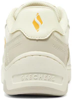 Shop Skechers Upbeats 低筒板鞋 女款 乳白色