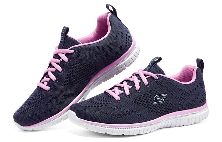 Lookbook (W) Skechers Virtue Low ''Blauw Ademend Casual'' 104412-NVLV