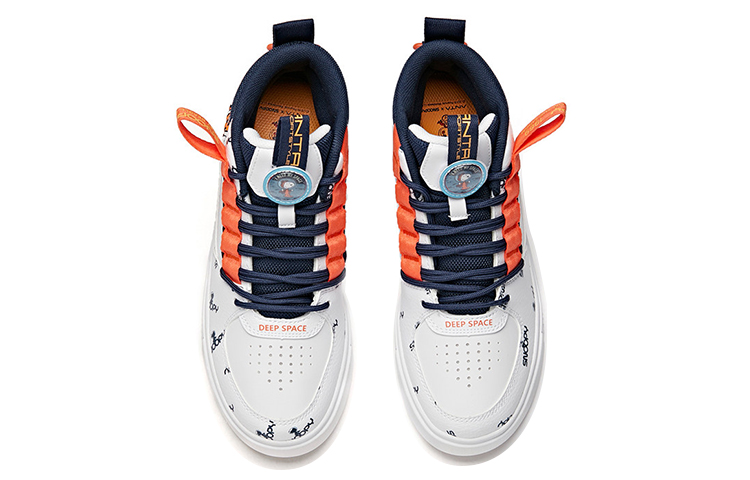 Lookbook (W) Anta Snoopy x High-Top 'Blanco Azul Naranja' 922128017-1