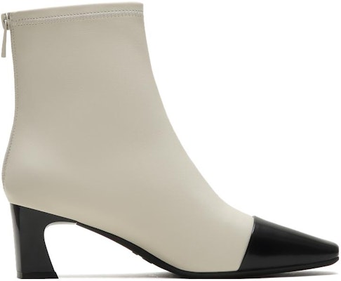 (W) But Staccato 'Simplified Elegance' untuk Buku Lali. F0601DD2 Order (W) But Staccato 'Simplified Elegance' untuk Buku Lali. F0601DD2