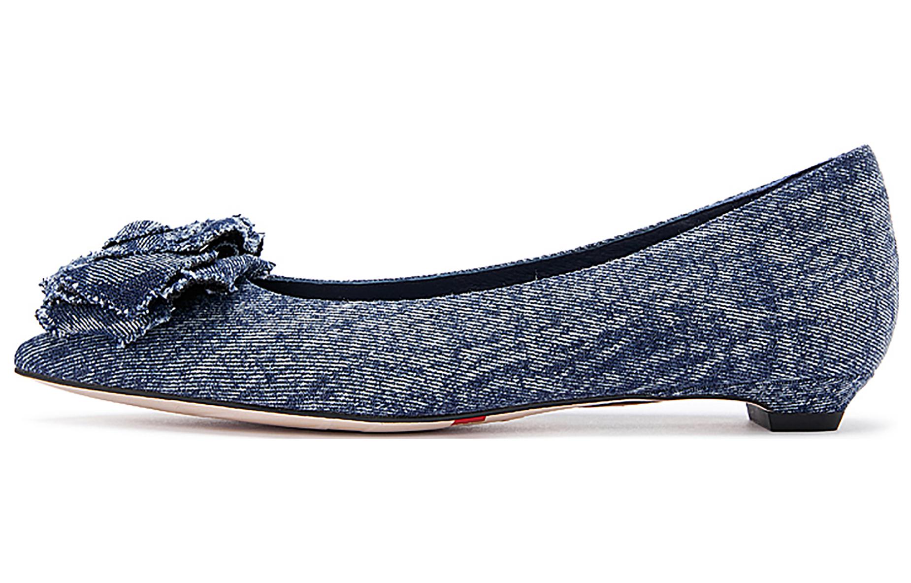 (Women) Staccato Ballet Flat 'French Pointed Toe' 9A922CQ3