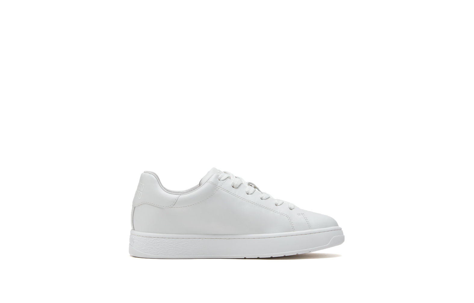 Shop 思加图/staccato 百麗集團 小白鞋板鞋 女款