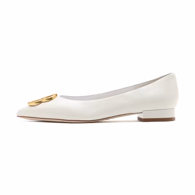 (W) Staccato Casual Pointed Flat 'Beige'