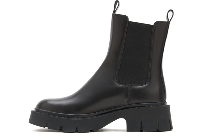 (W) Staccato Chelsea Boot 'Chunky Heel'