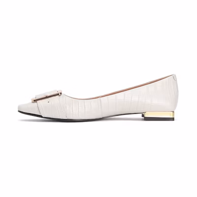 (W) Staccato Flat 'Beige Square Toe'