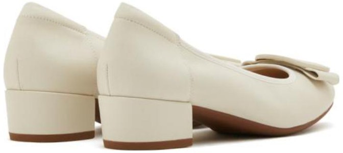 (W) 스타카토 하이힐 (블랙 가죽) EGU03CQ3 Lookbook (W) 스타카토 하이힐 (블랙 가죽) EGU03CQ3