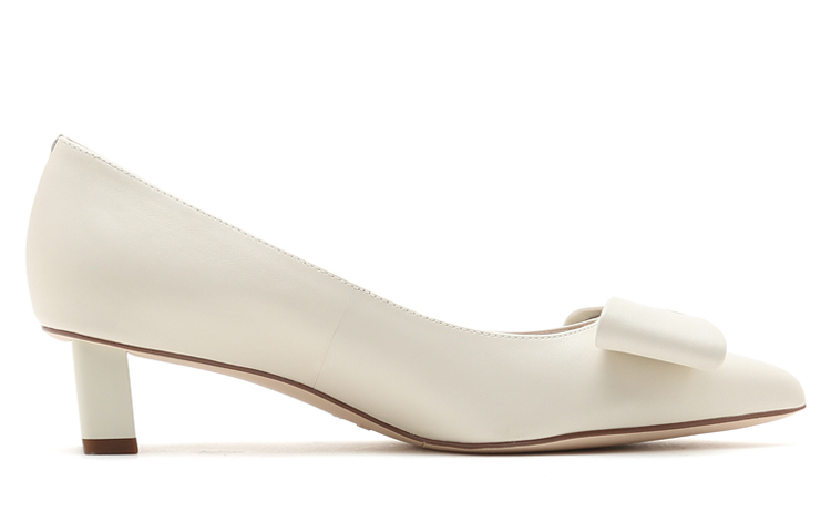 Order (W) 思加图高跟鞋“米色蝴蝶结” SZPEBD06DD1CQ1